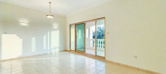 Villa de 4 dormitorios en Jumeirah Islands, UAE No. 120949 14