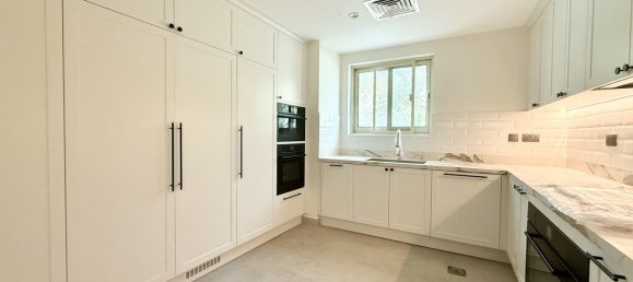 Villa de 4 dormitorios en Jumeirah Islands, UAE No. 120949 7