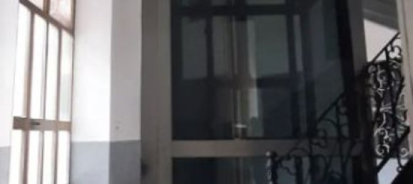 2 bedrooms Apartment in Turin, Italy No. 315885 7