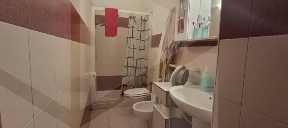 3 Schlafzimmer Wohnung in Bari, Italy, Nr. 21503 17