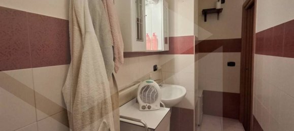 3 Schlafzimmer Wohnung in Bari, Italy, Nr. 21503 18