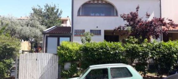 4 rooms Apartment in Scansano, Italy No. 191566 2