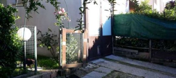 4 rooms Apartment in Scansano, Italy No. 191566 7