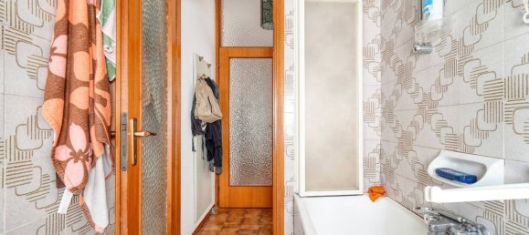 2 rooms Apartment in Lodi, Italy No. 298869 15