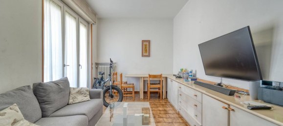 2 rooms Apartment in Lodi, Italy No. 298869 3