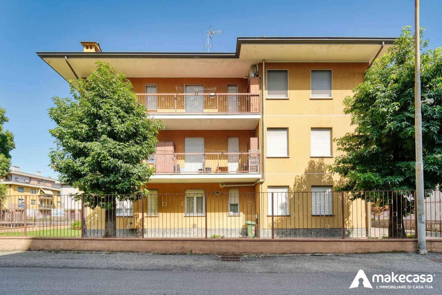 2 rooms Apartment in Lodi, Italy No. 298869