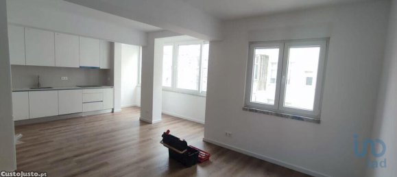 Квартира с 4 спальнями в Лиссабон, Португалия № 97531 2