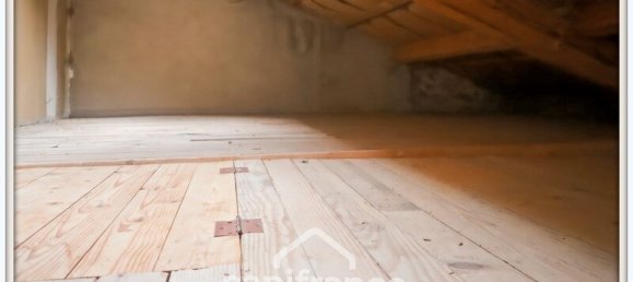 Casa de 3 dormitorios en Puy-de-Dome, France No. 355830 10