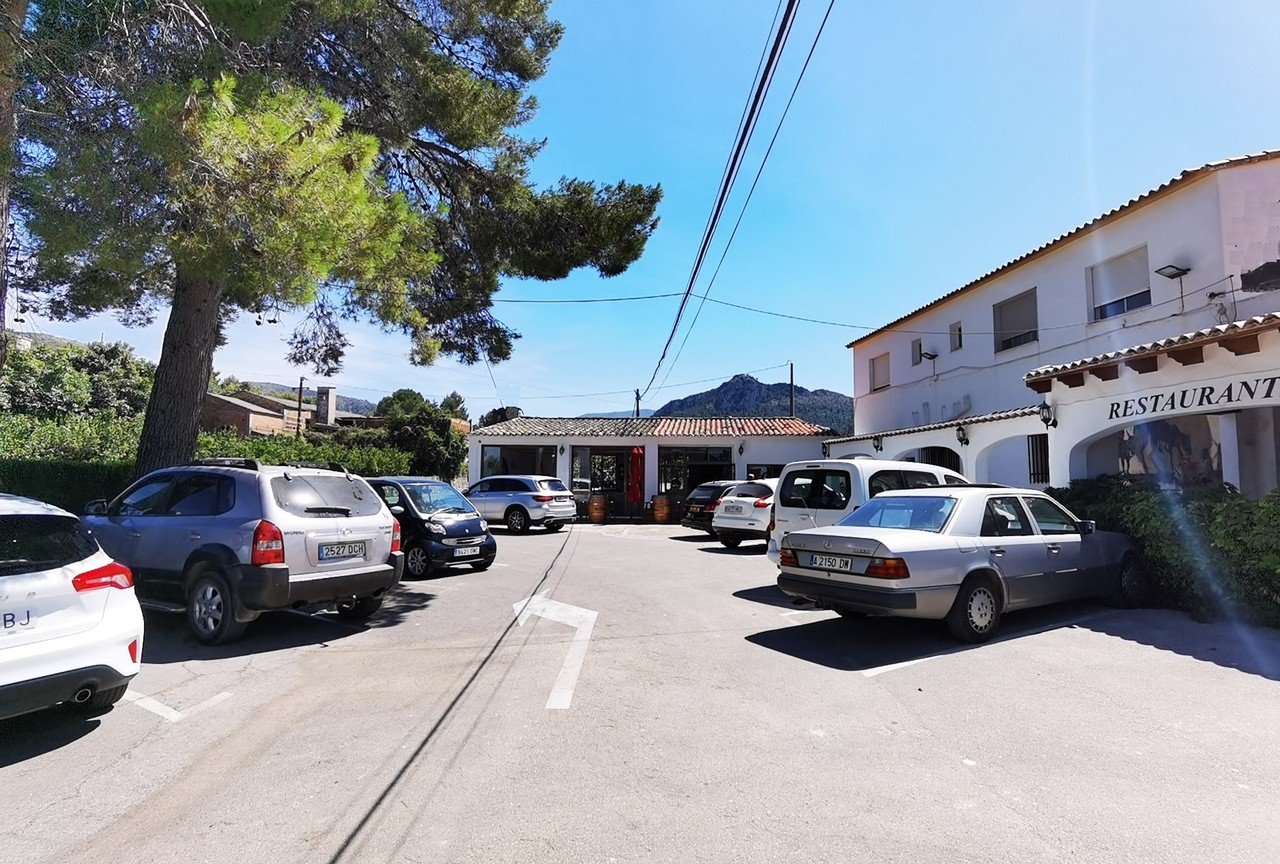 4 غرف نوم عقار تجاري في Orba, Spain رقم 2493