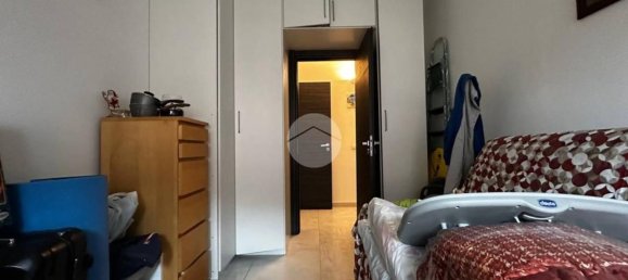 4-salle Appartement à Bussero, Italy No. 339056 20