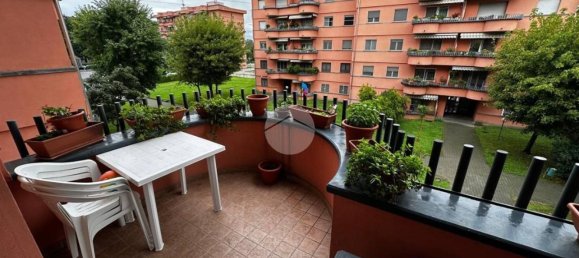 4-salle Appartement à Bussero, Italy No. 339056 10