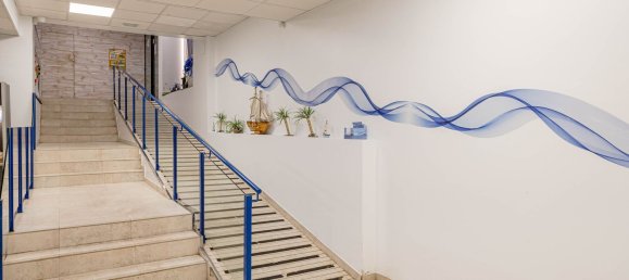 Propriété commerciale à Mostoles, Spain 376m² No. 89240 34