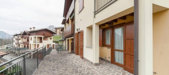 Квартира с 3 комнатами в Серина, Италия № 37243 15