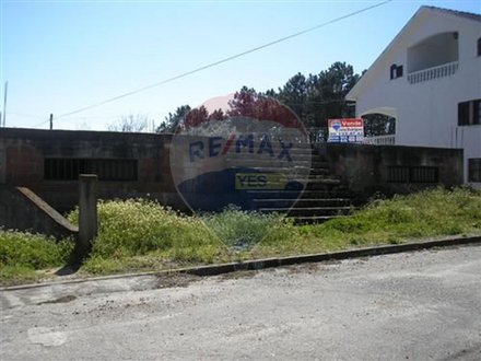 Terrain à Mangualde, Portugal 625m² No. 54159