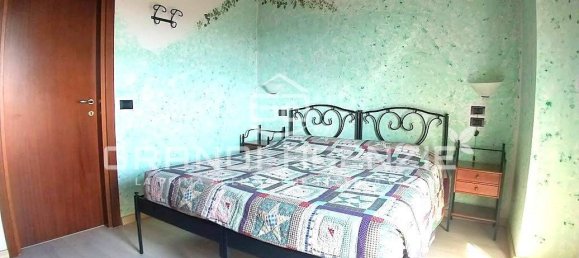 5 rooms Building in Fidenza, Italy No. 309192 22