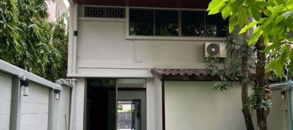 4 bedrooms House in Watthana, Thailand No. 4585 13