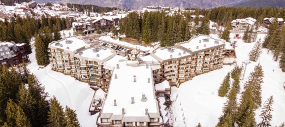 3 bedrooms Apartment in Courchevel, France No. 165 10