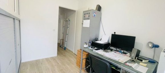 3 chambres Appartement à Le Blanc-Mesnil, France No. 314353 5