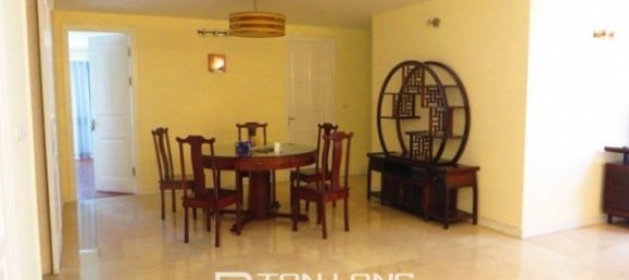 4 Schlafzimmer Wohnung in Tay Ho, Vietnam, Nr. 2192 11