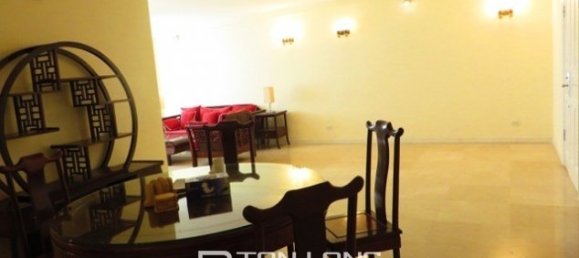 4 Schlafzimmer Wohnung in Tay Ho, Vietnam, Nr. 2192 13