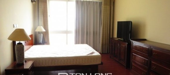 4 Schlafzimmer Wohnung in Tay Ho, Vietnam, Nr. 2192 2