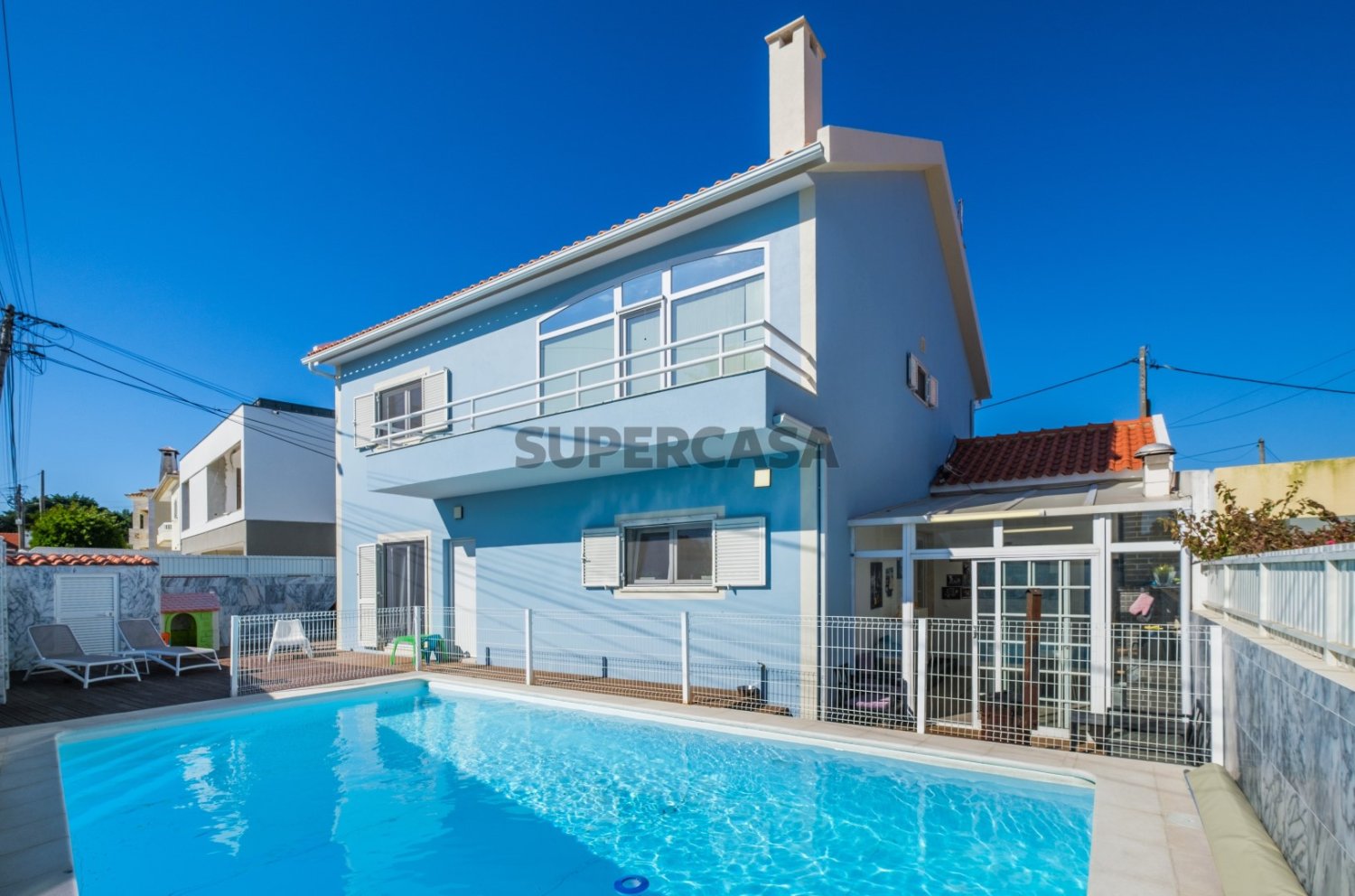 4 غرف نوم منزل في Rio de Mouro, Portugal رقم 210464