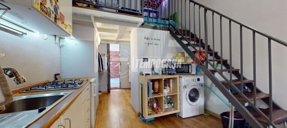 2 rooms Duplex in Turin, Italy No. 300373 6