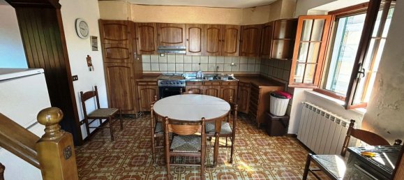 Casa de 5 habitaciónes en Fivizzano, Italy No. 281417 7