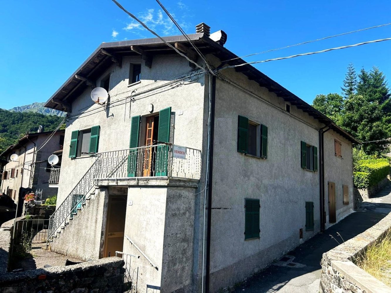 Casa de 5 habitaciónes en Fivizzano, Italy No. 281417
