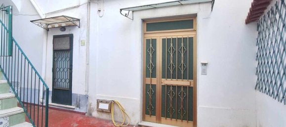 Квартира с 5 комнатами в Виетри суль Маре, Италия № 26244 3