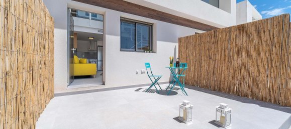 Villa de 2 dormitorios en Orihuela, Spain No. 16692 3