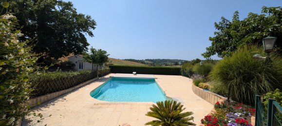4 bedrooms Villa in Virazeil, France No. 279285 4