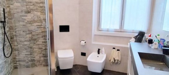 1 bedroom Apartment in Milan, Italy No. 303047 21