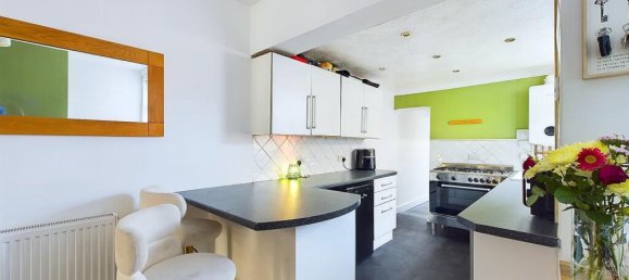 3 bedrooms House in Gillingham, United Kingdom No. 13867 5