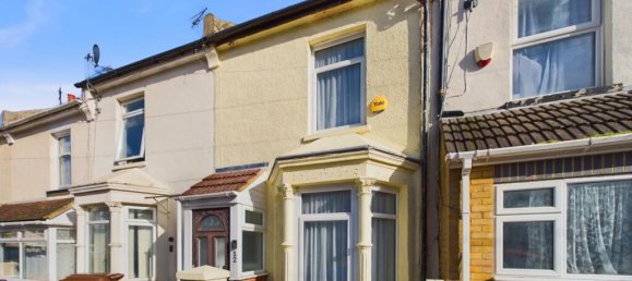 3 bedrooms House in Gillingham, United Kingdom No. 13867 3