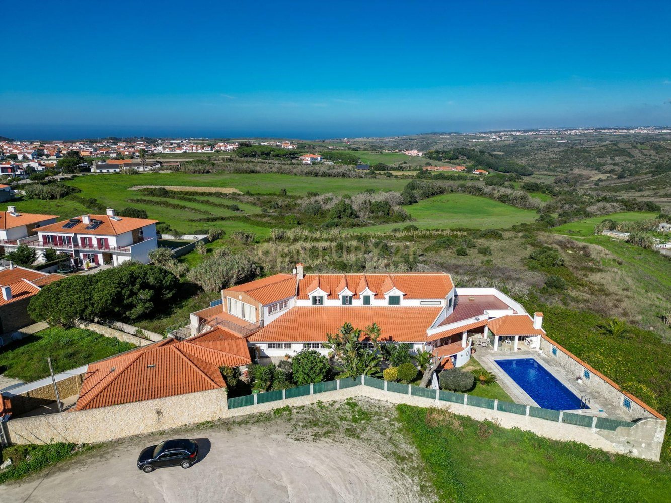 6 bedrooms Villa in Sintra, Portugal No. 131969