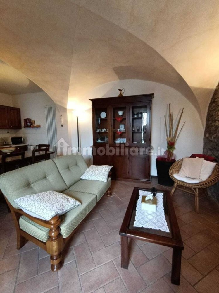 2 bedrooms Castles in Aulla, Italy No. 62896