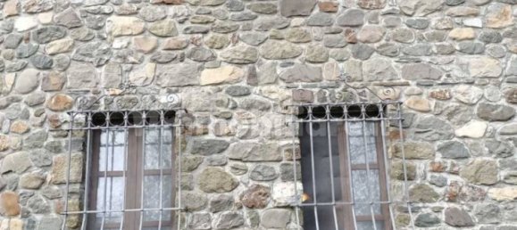 2 bedrooms Castles in Aulla, Italy No. 62896 21