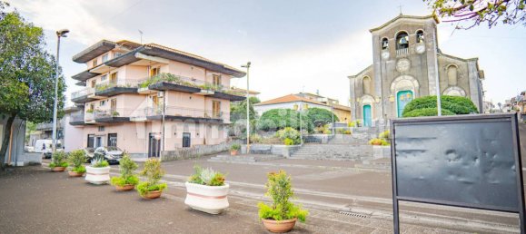 1 room Commercial property in Santa Venerina, Italy No. 271527 8