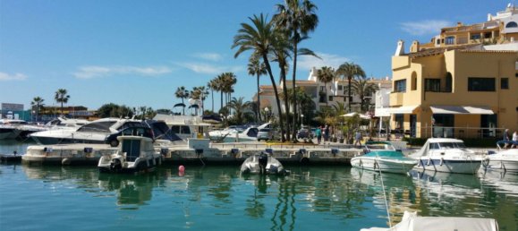 Apartamento de 2 dormitorios en Marbella, Spain No. 186891 5