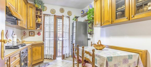 7 rooms Villa in Guidonia Montecelio, Italy No. 163542 2