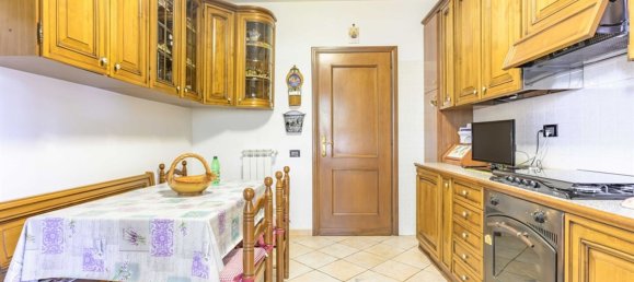 7 rooms Villa in Guidonia Montecelio, Italy No. 163542 12