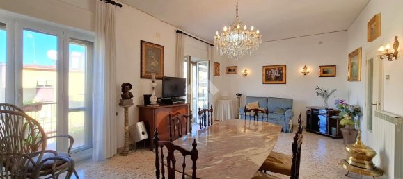 4 rooms Apartment in Portici, Italy No. 129290 16