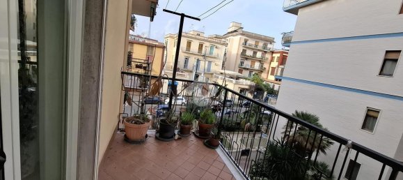 4 rooms Apartment in Portici, Italy No. 129290 28