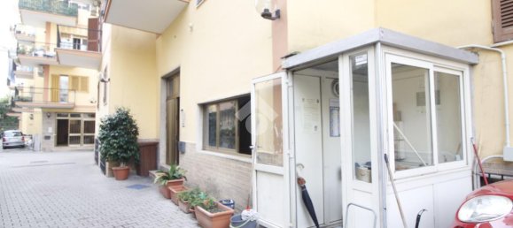 4 rooms Apartment in Portici, Italy No. 129290 18