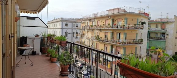 4 rooms Apartment in Portici, Italy No. 129290 14