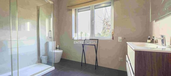 5 bedrooms Villa in Viana do Castelo, Portugal No. 142999 19