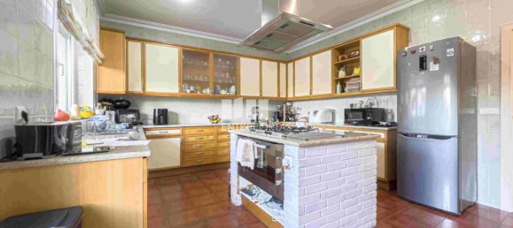 5 bedrooms Villa in Viana do Castelo, Portugal No. 142999 3