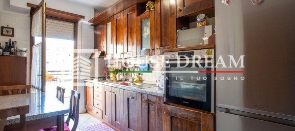 3 Schlafzimmer Wohnung in Rome, Italy, Nr. 359830 16