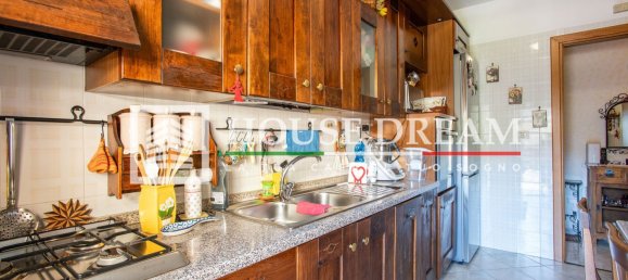 3 Schlafzimmer Wohnung in Rome, Italy, Nr. 359830 18